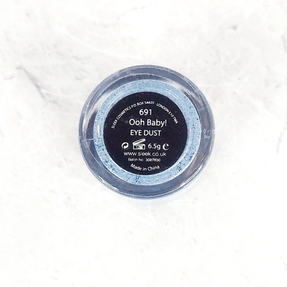 BN Sleek Makeup Ooh Baby! Eye Dust - Picture 4 of 6